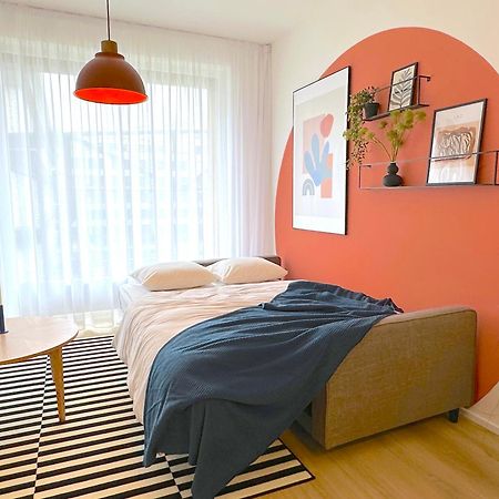 Design Apartment - Balcony, Free Parking, Yoga, 10 Mins To Center, By Gravity Prague Exterior photo