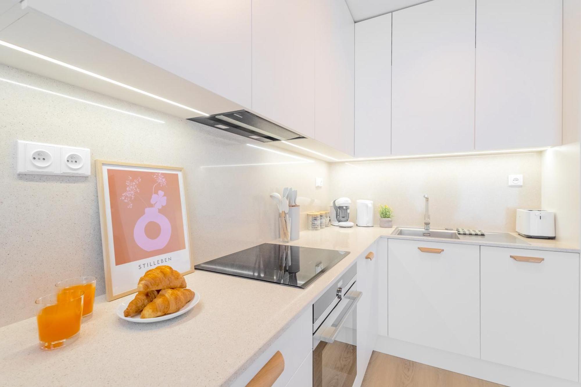 Design Apartment - Balcony, Free Parking, Yoga, 10 Mins To Center, By Gravity Prague Exterior photo