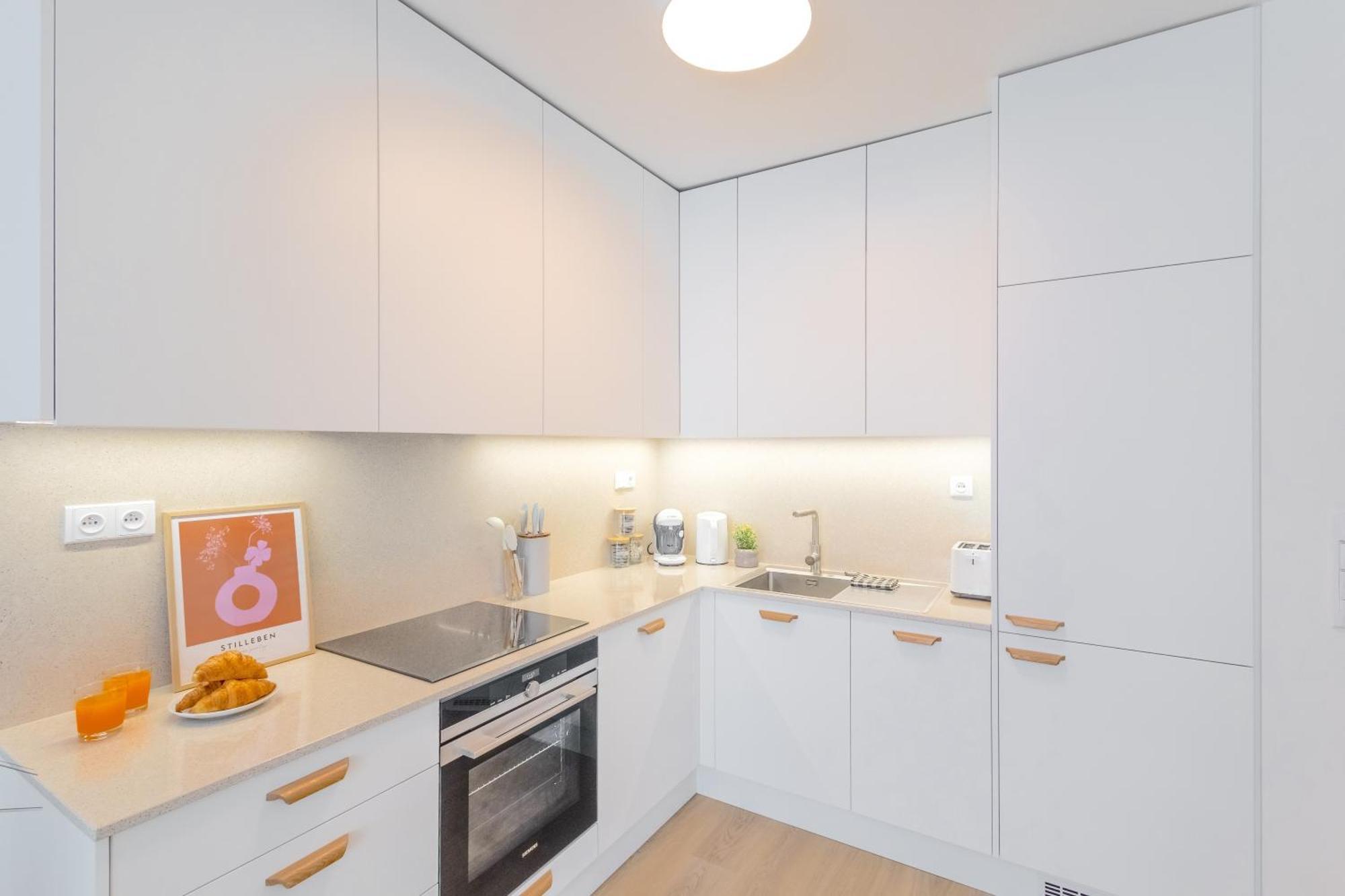 Design Apartment - Balcony, Free Parking, Yoga, 10 Mins To Center, By Gravity Prague Exterior photo